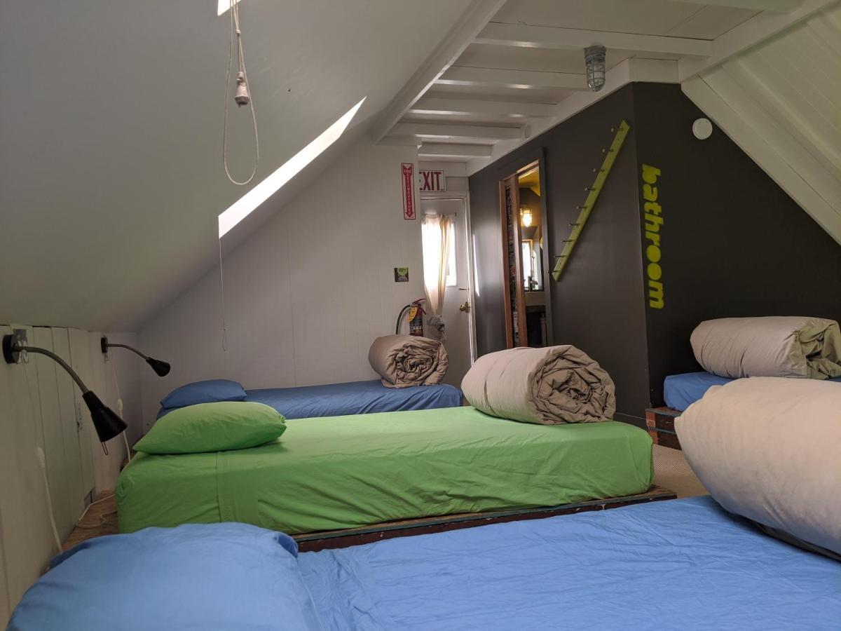 Hostel Tevere Warren Екстериор снимка