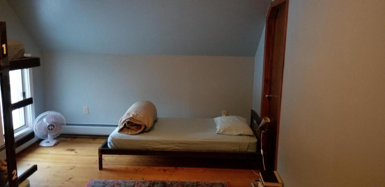 Hostel Tevere Warren Екстериор снимка